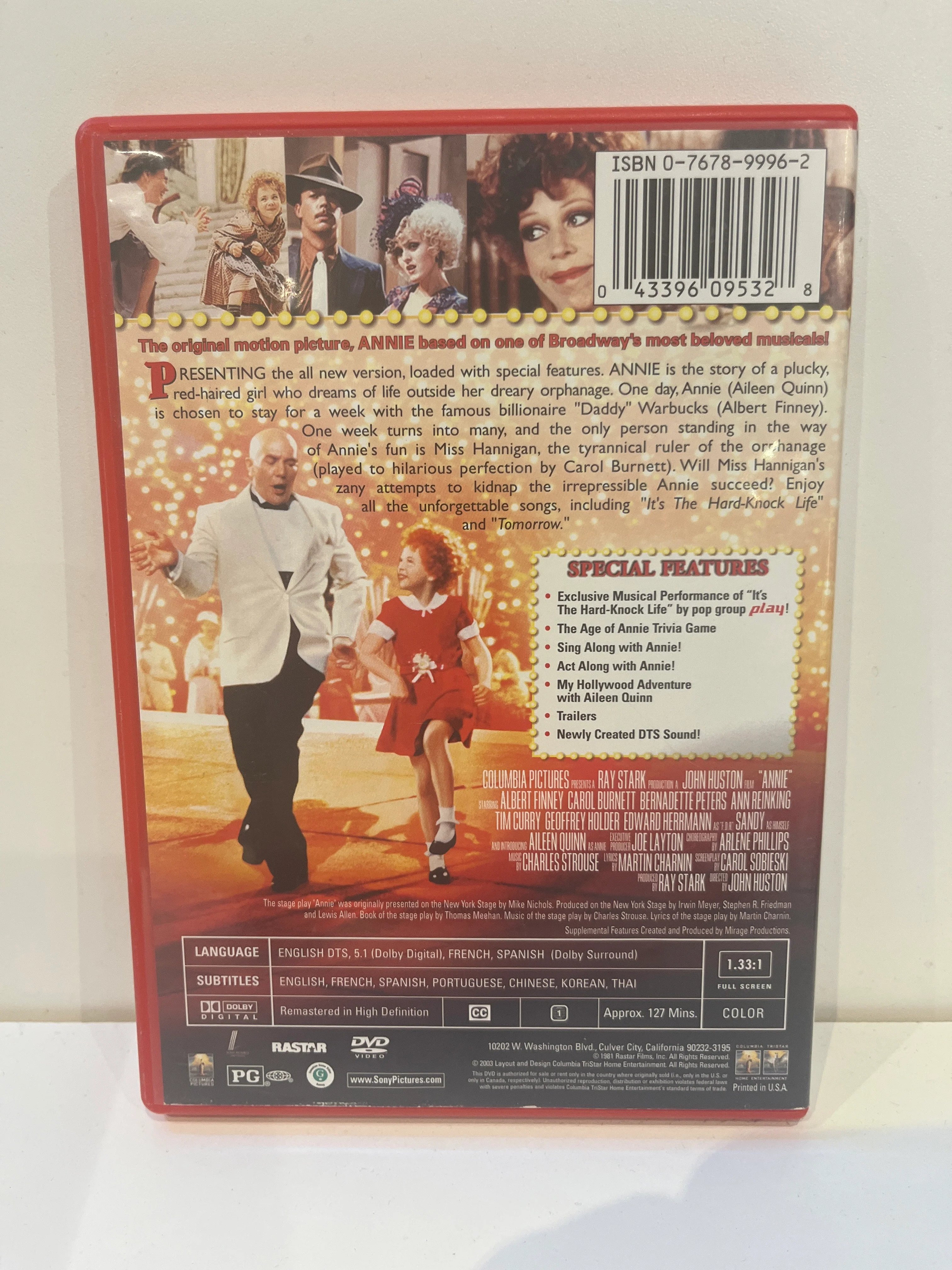 Annie - DVD - Image 2