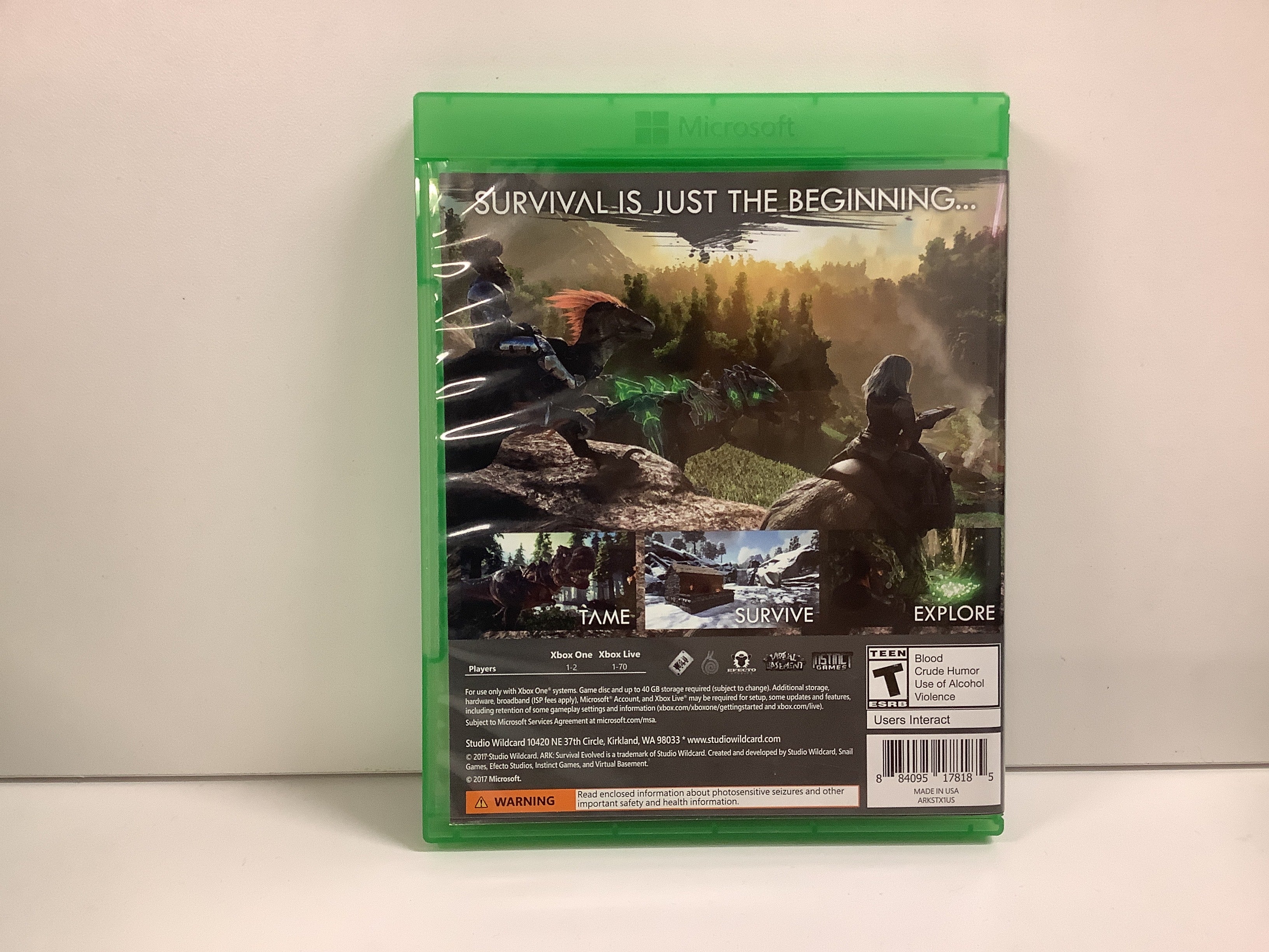 Ark Survival Evolved - Xbox One - Image 2
