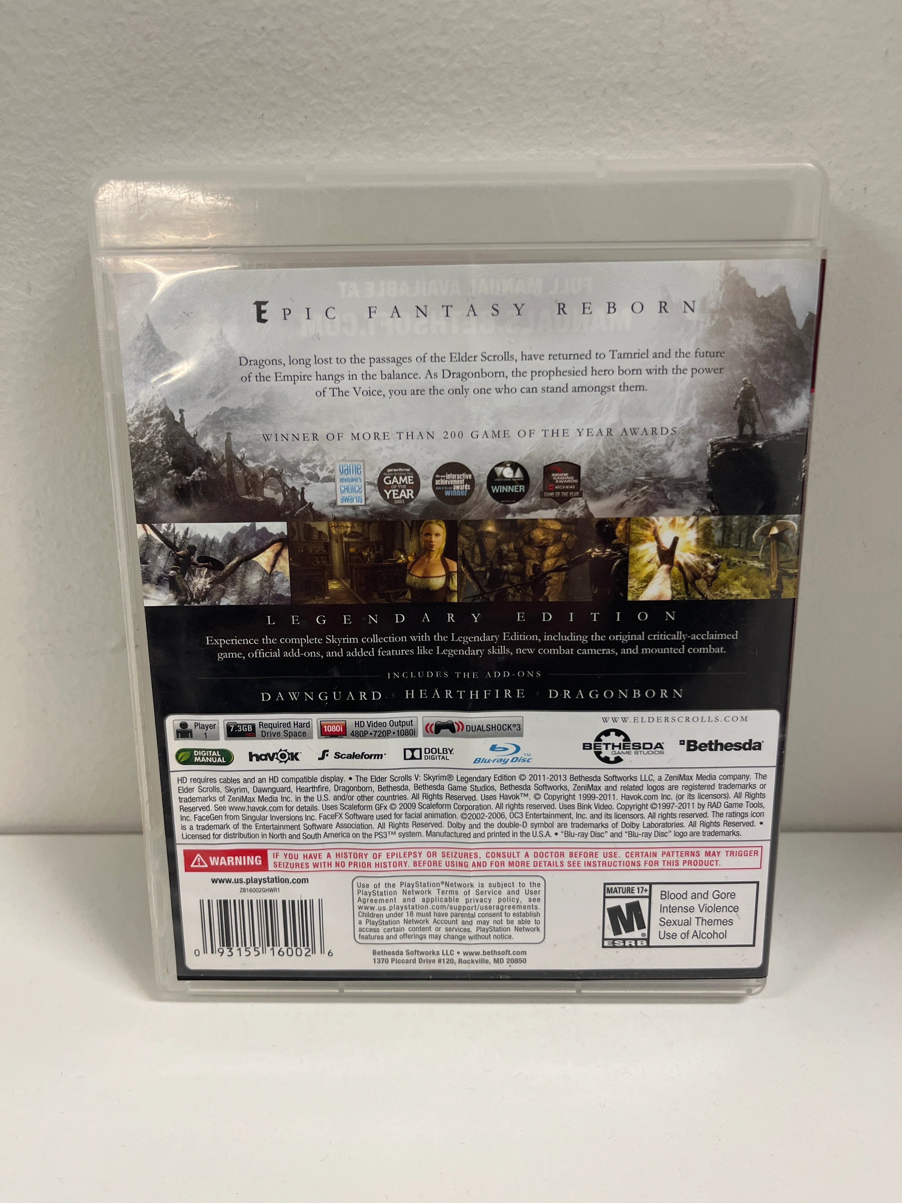 Elder Scrolls V: Skyrim Legendary Edition [Greatest Hits] - Playstation 3 - Image 2
