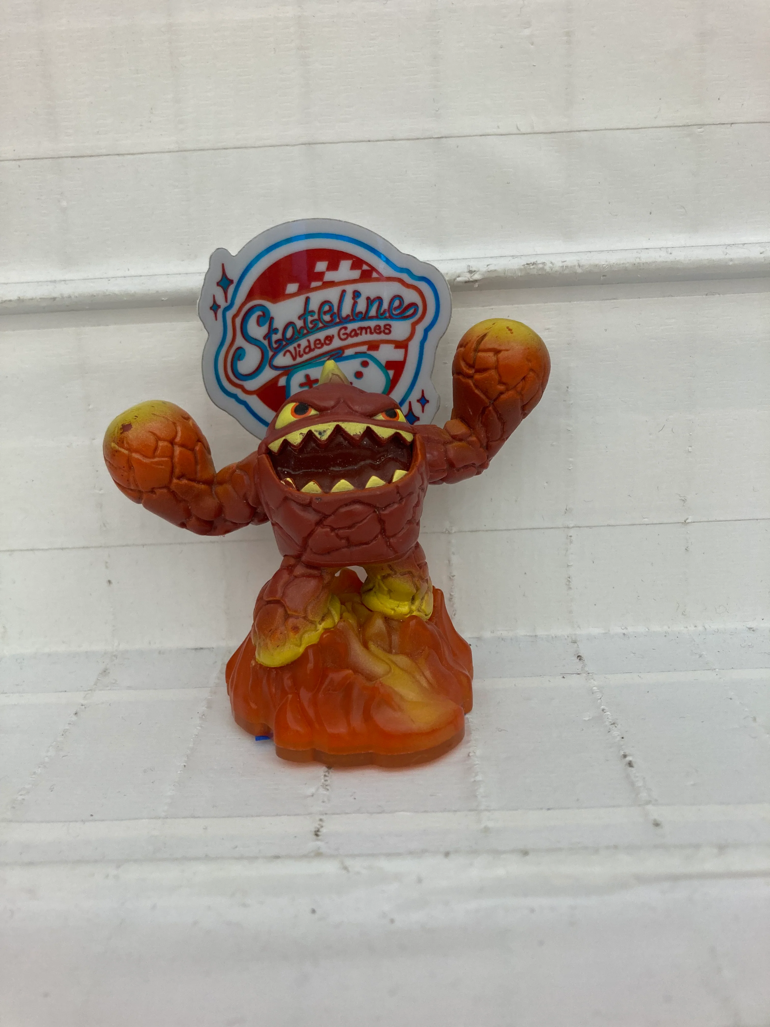 Eruptor - Giants, Lightcore - Skylanders