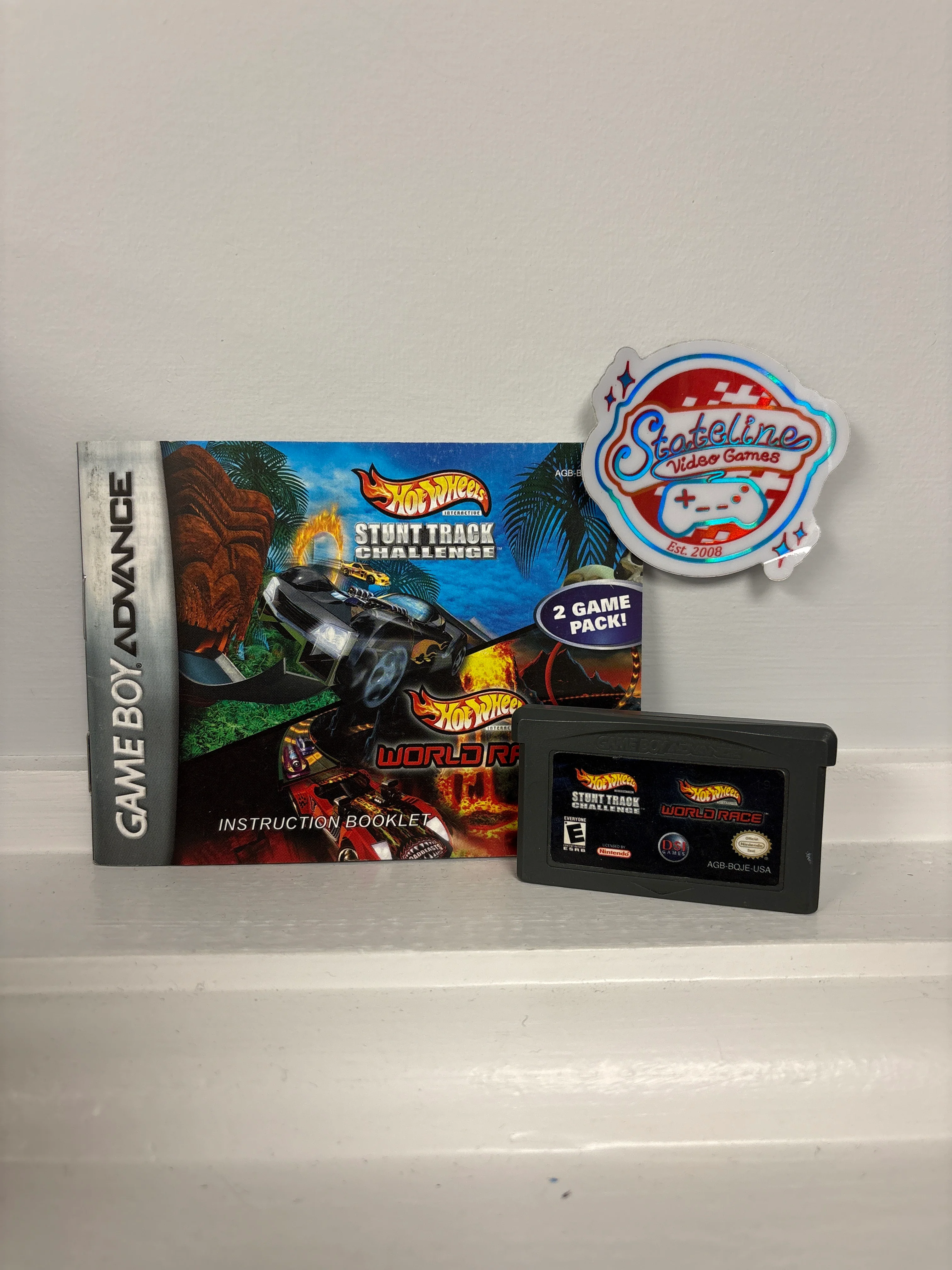 Hot Wheels: Stunt Track Challenge & World Race - GameBoy Advance - Image 2