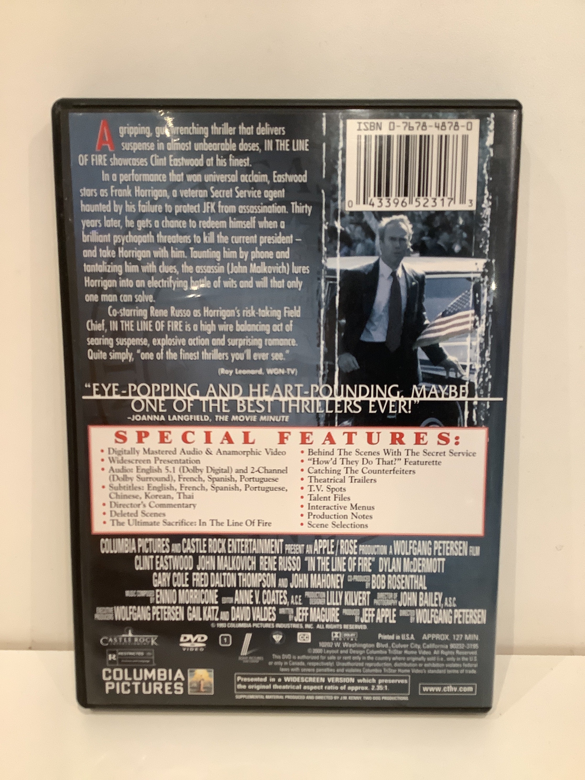 In The Line of Fire - DVD - Image 2
