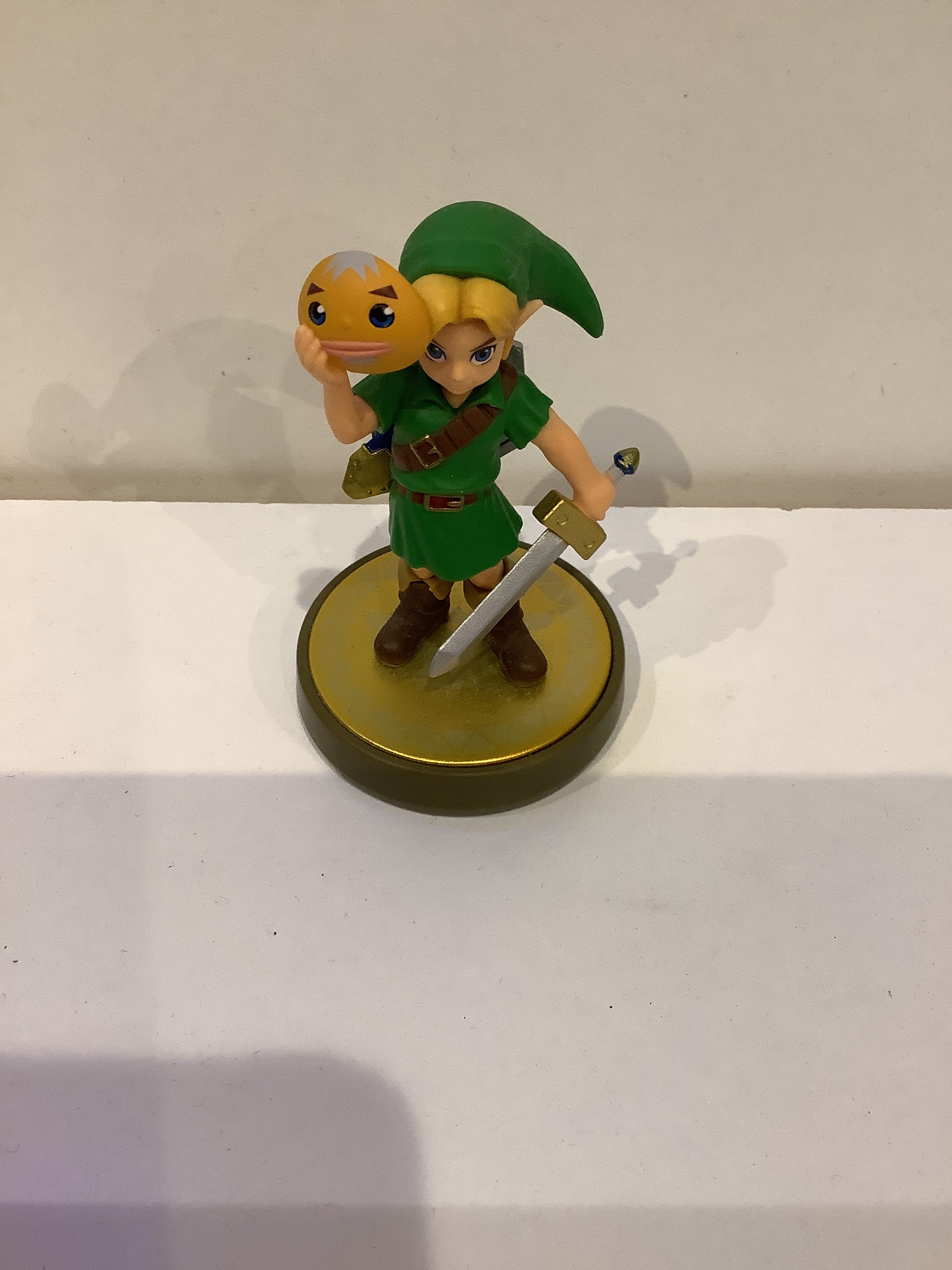 Link - Majora's Mask - Amiibo - Image 2