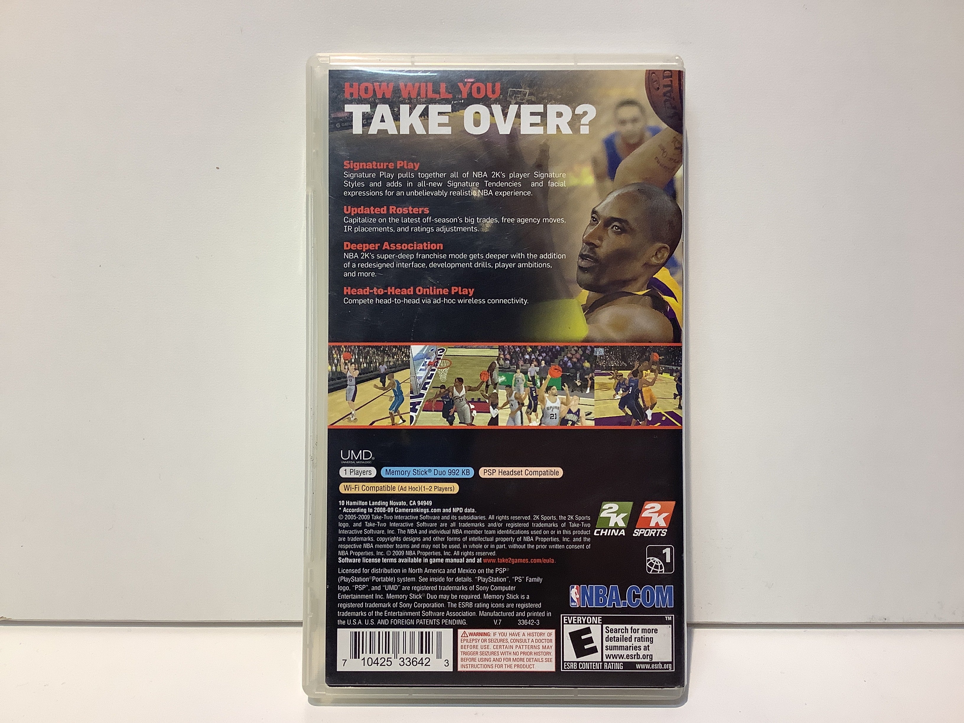 NBA 2K10 - PSP - Image 2
