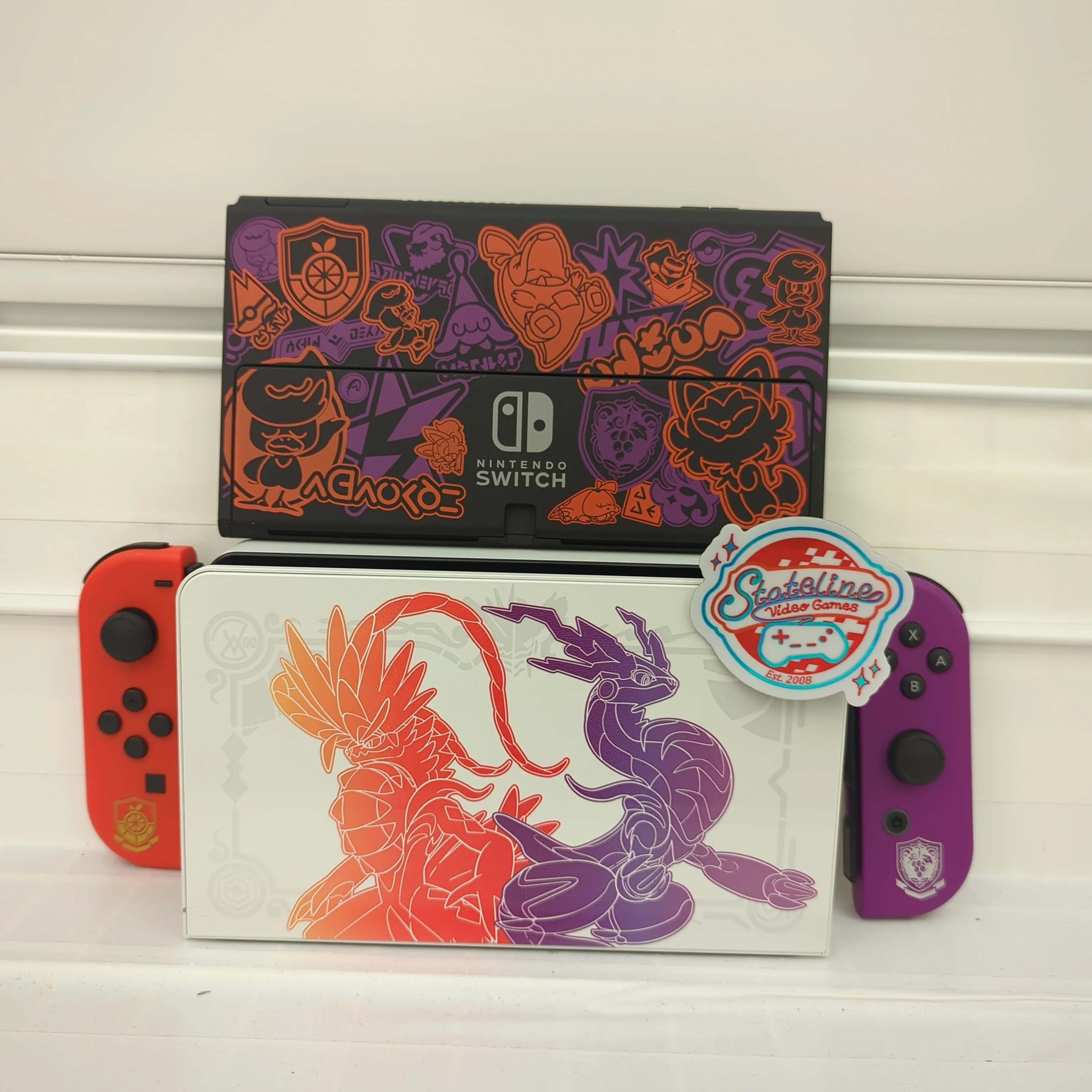 Nintendo Switch OLED Console - Nintendo Switch - Image 4