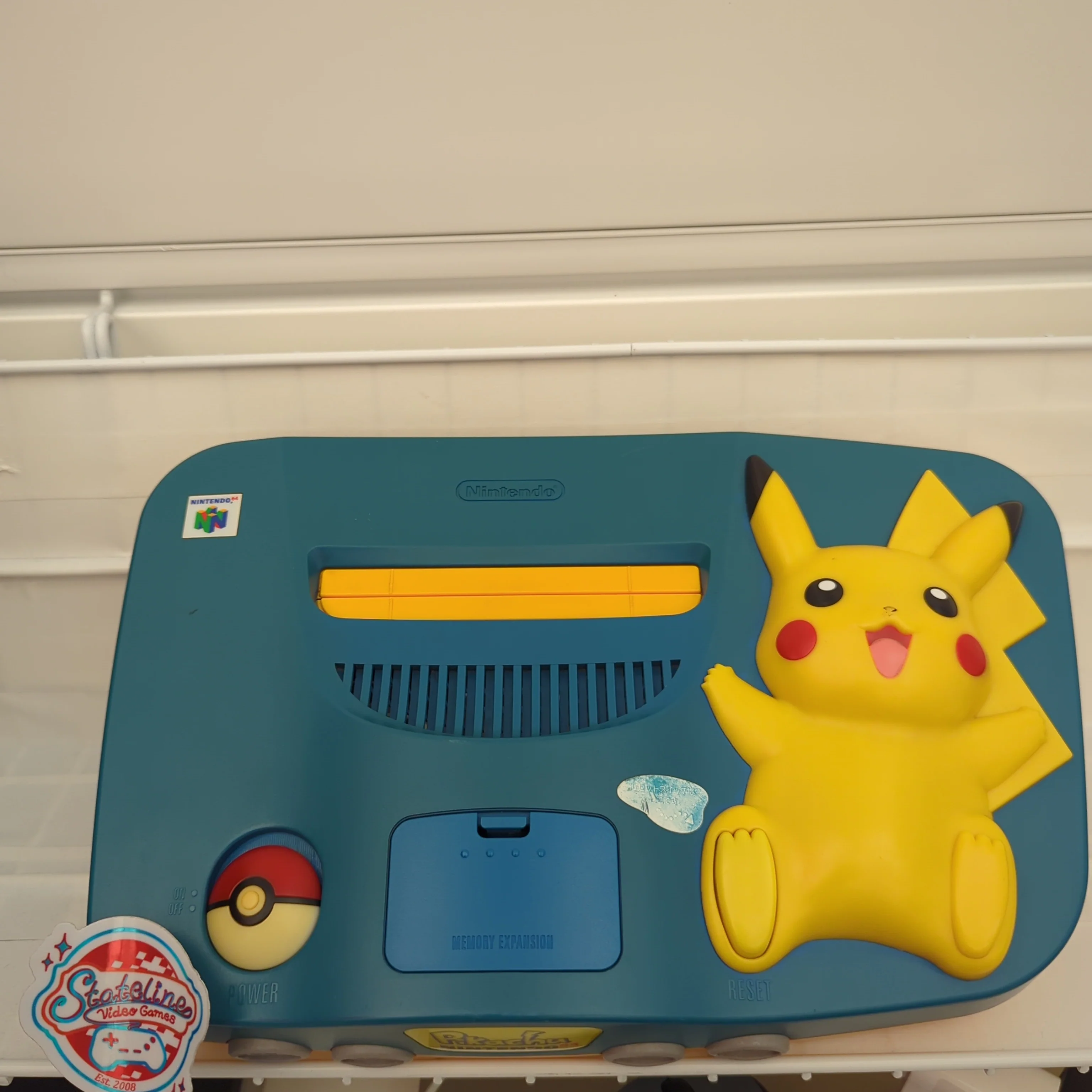 Pikachu Nintendo 64 System - Nintendo 64 - Image 2