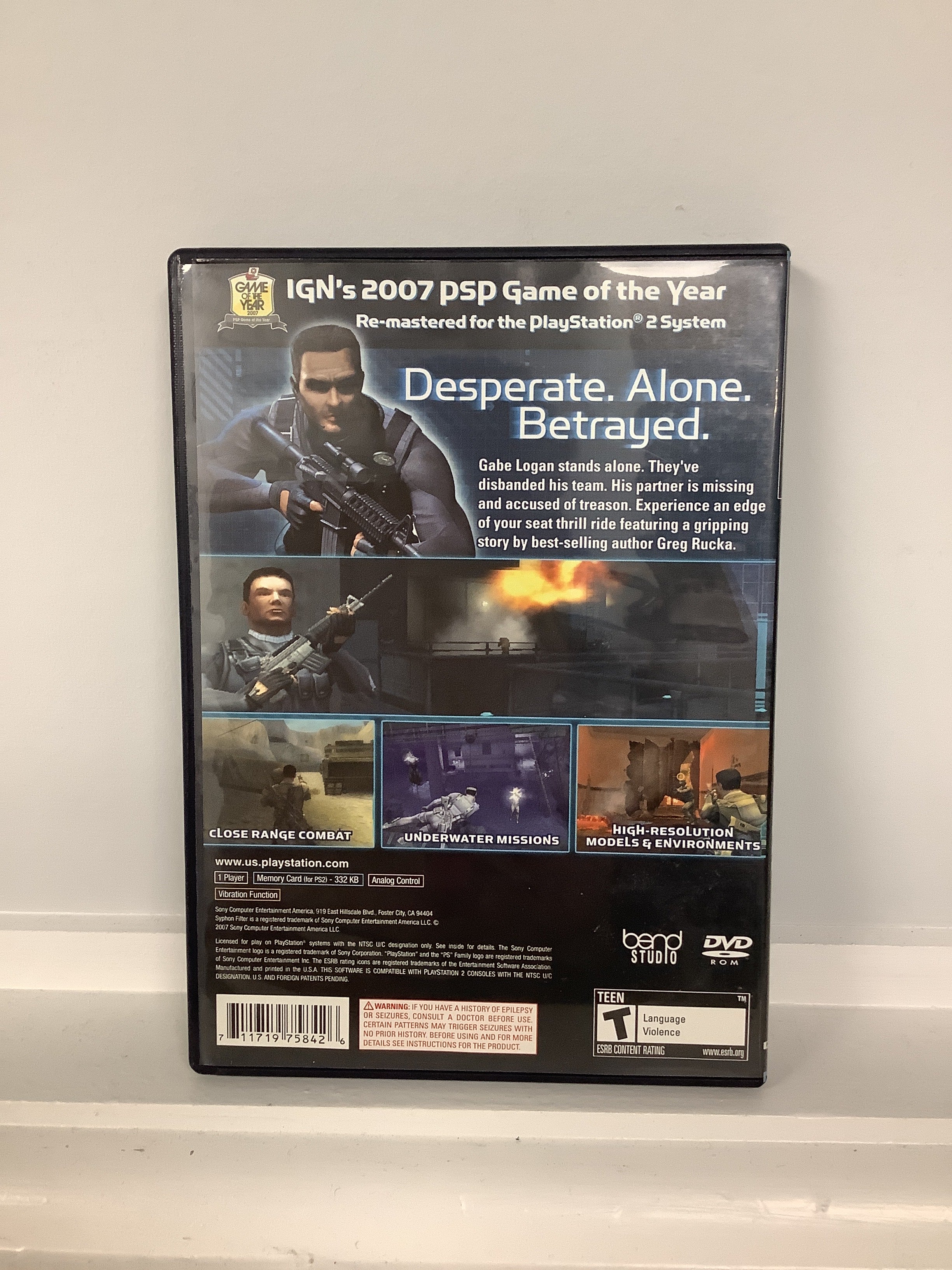 Syphon Filter Logan's Shadow - Playstation 2 - Image 2
