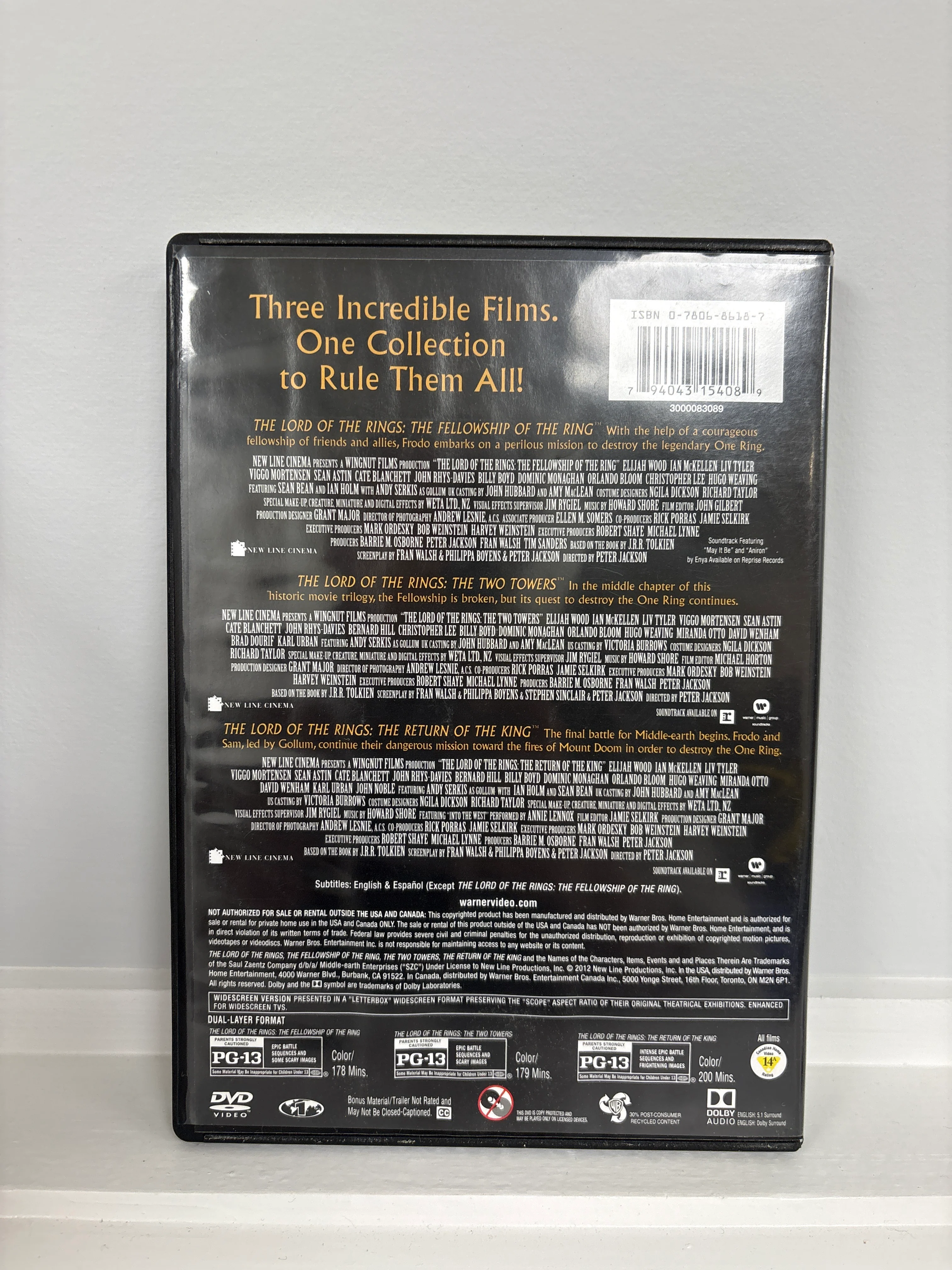 The Lord of the Rings: Theatrical Versions 3-Film Collection - DVD - Image 2