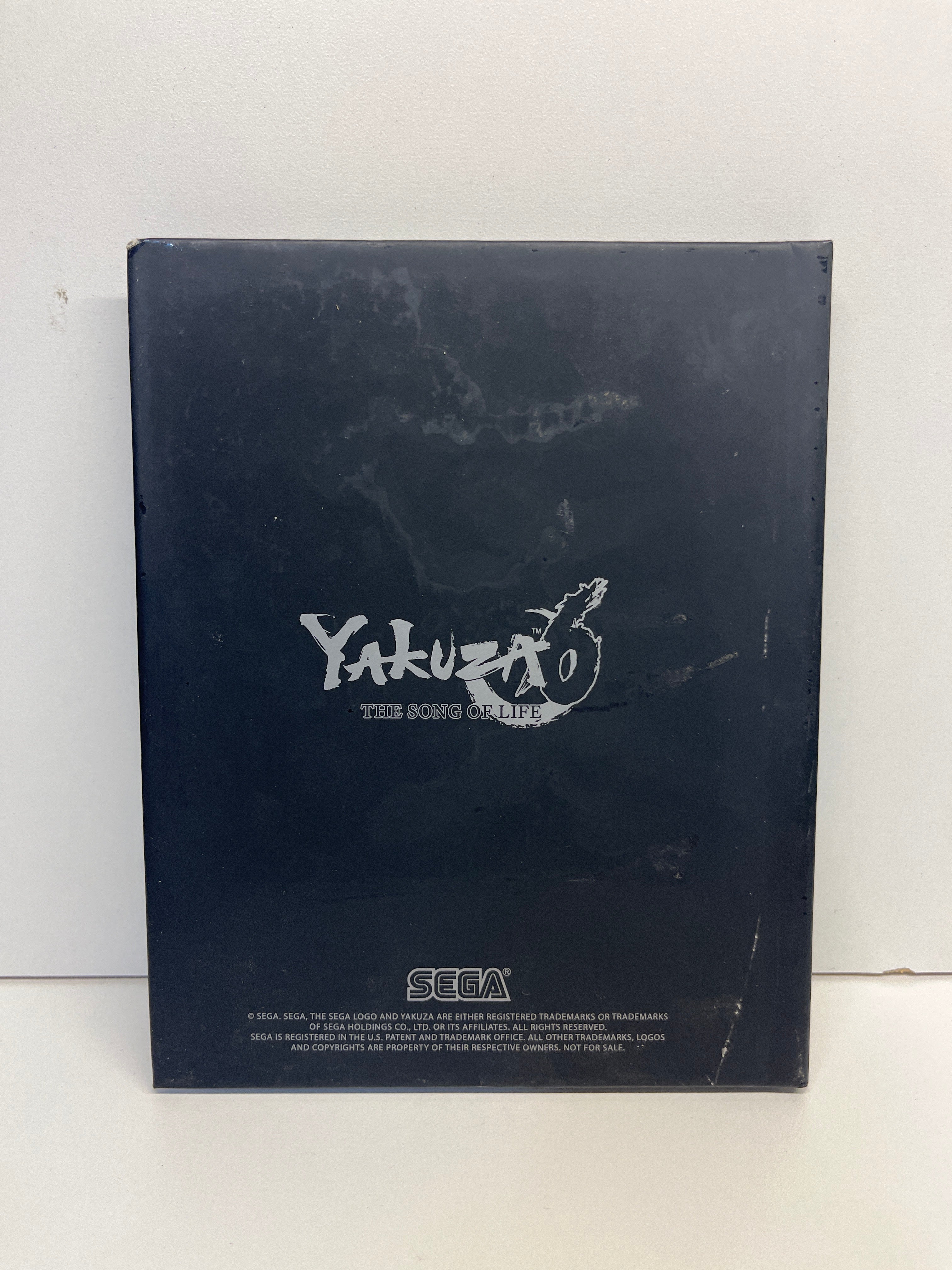 Yakuza 6: The Song of Life [Essence of Art Edition] - Playstation 4 - Image 2
