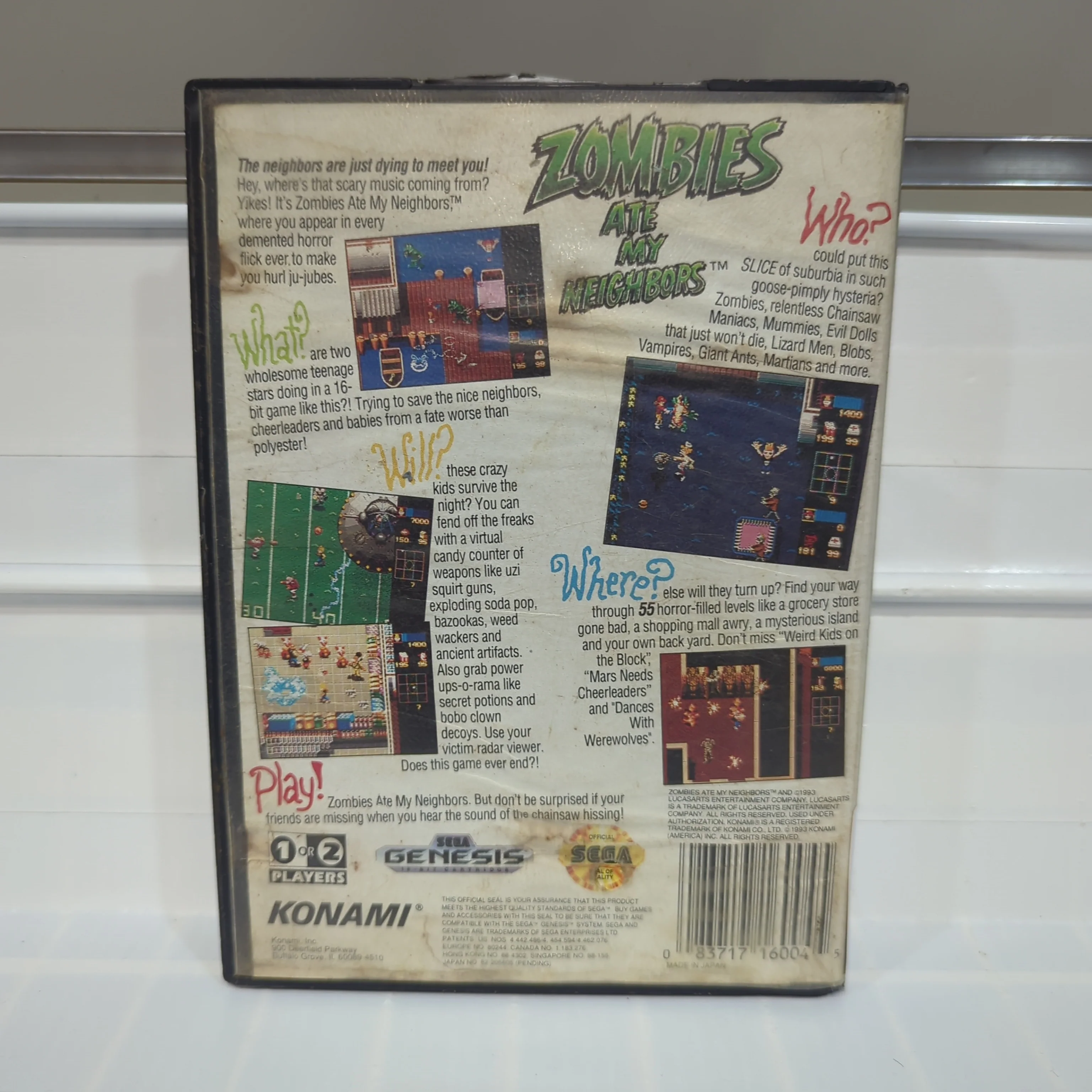 Zombies Ate My Neighbors - Sega Genesis - Image 2